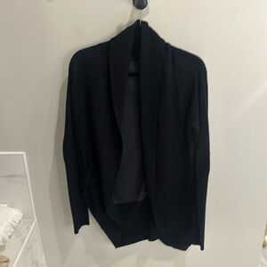 Like new Lululemon sweater cardigan